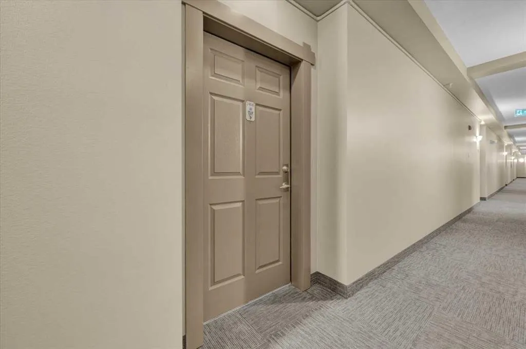 92 Crystal Shores #2408