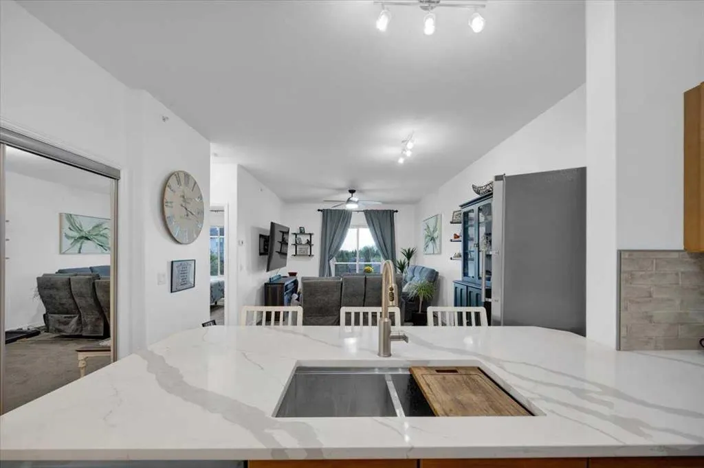 92 Crystal Shores #2408