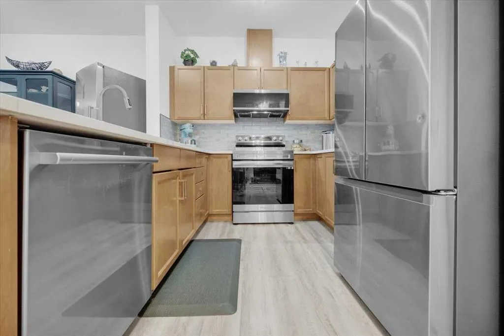 92 Crystal Shores #2408