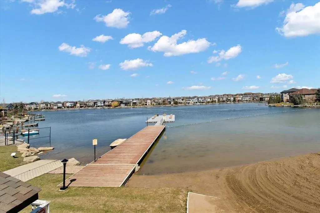 92 Crystal Shores #2408