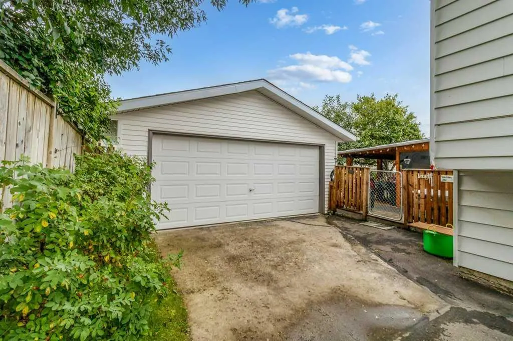 46 Meadowview Close