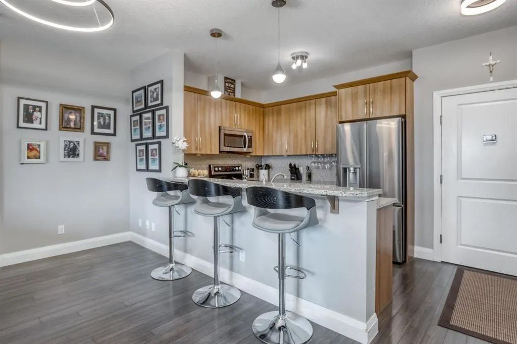 15 Sunset Square #2203