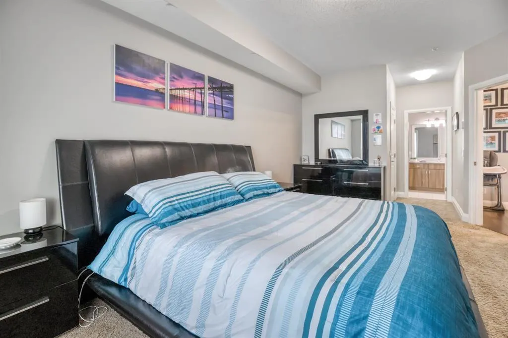 15 Sunset Square #2203