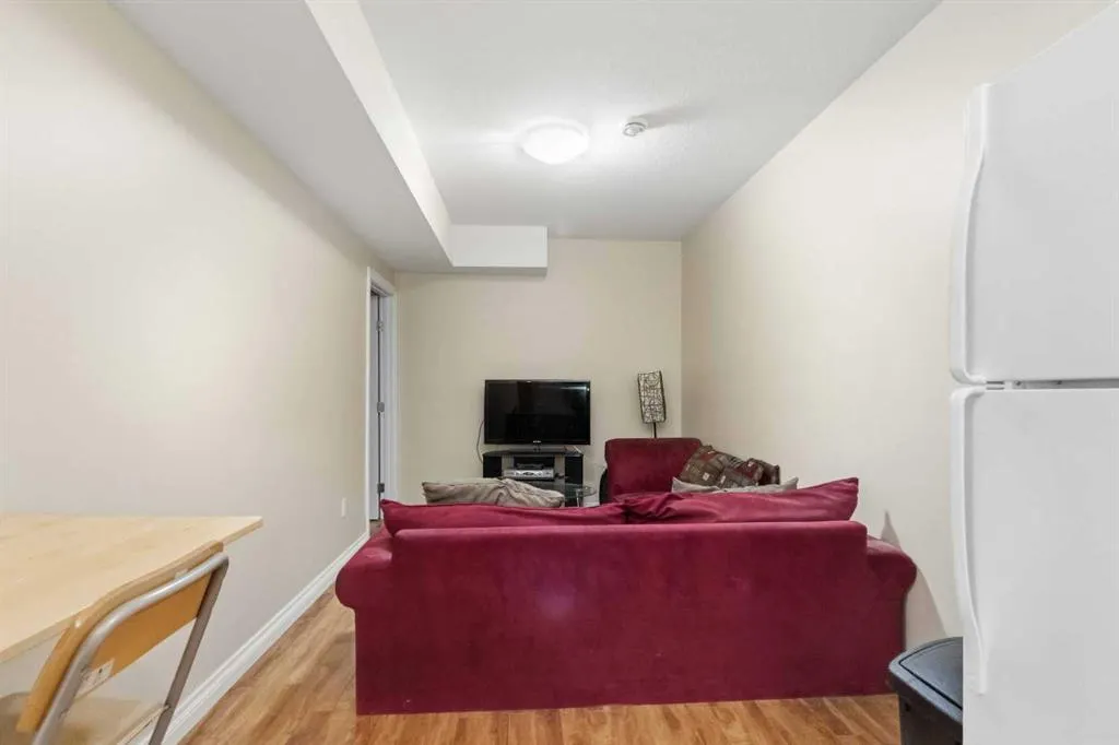 173 Crabapple Way