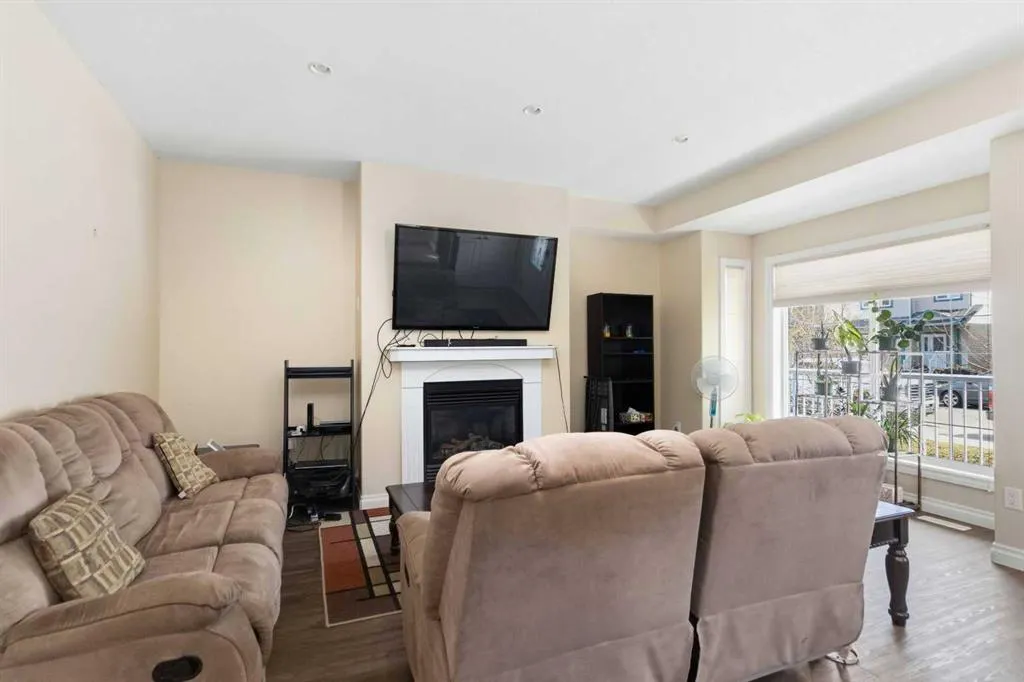 173 Crabapple Way