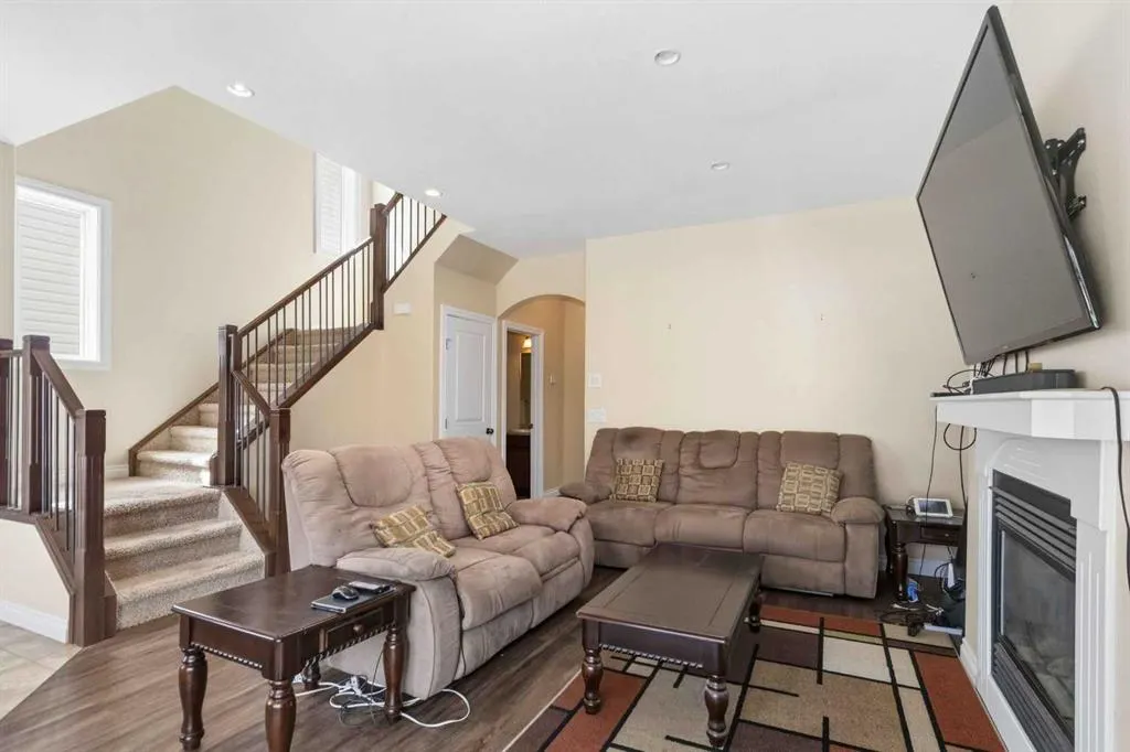 173 Crabapple Way