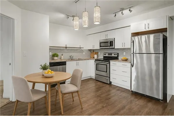 755 Copperpond Boulevard SE