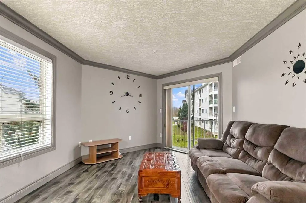 38 Riedel Street #2205