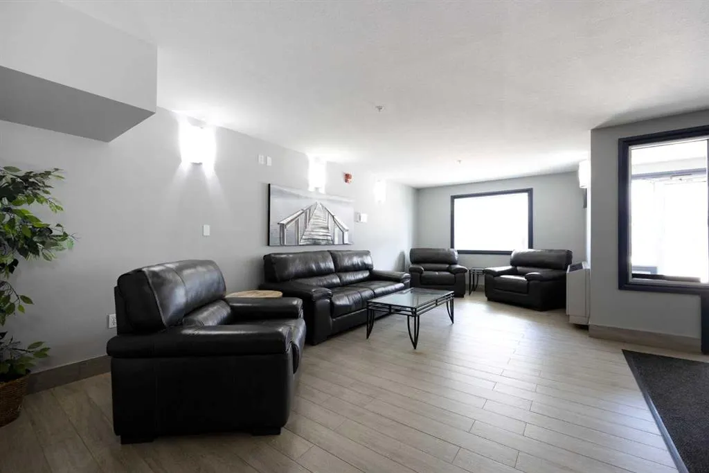 38 Riedel Street #2205