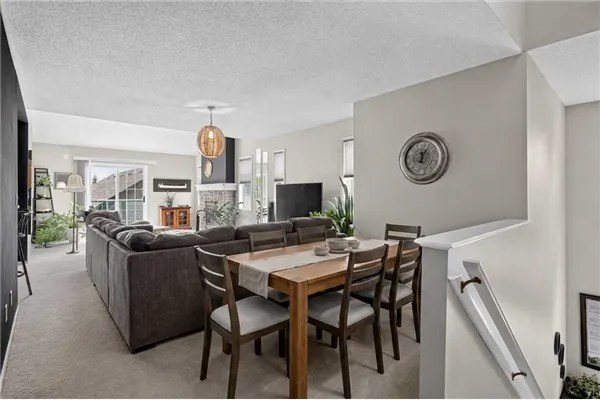 39 Hidden Creek Place NW