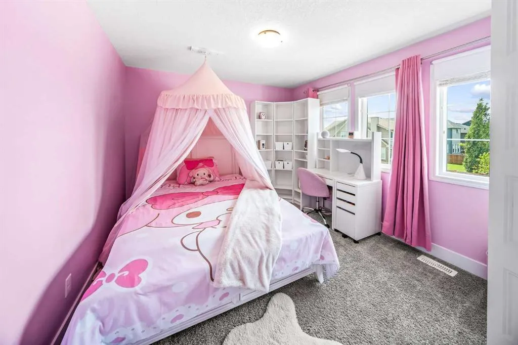 110 Kinniburgh Road