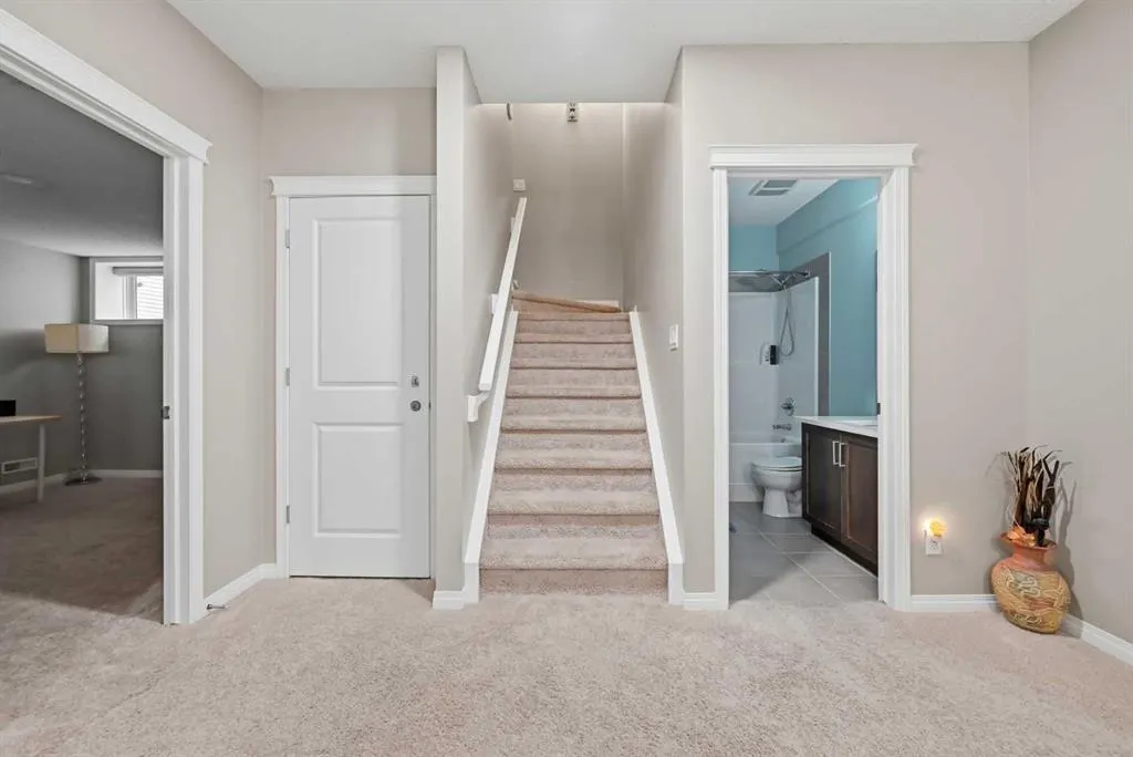 156 Skyview Shores Manor NE