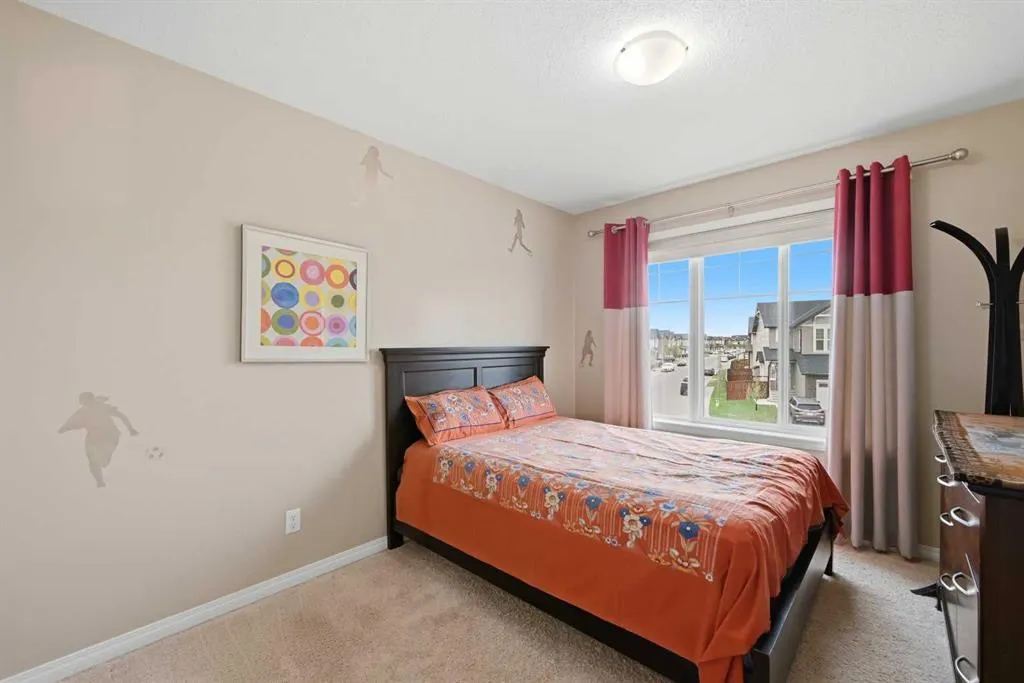 156 Skyview Shores Manor NE