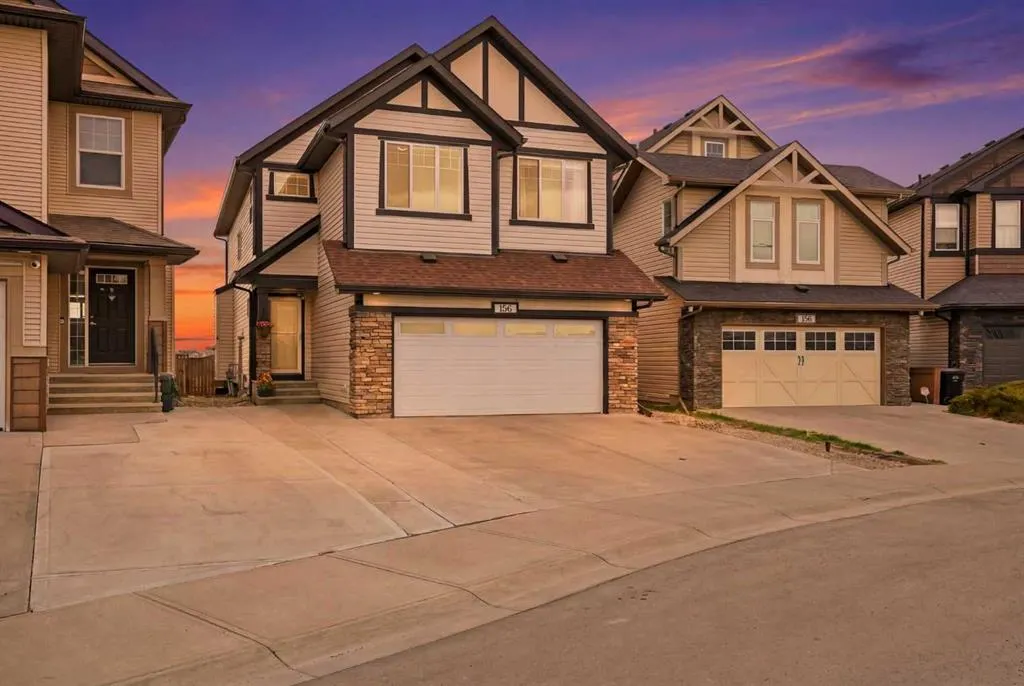 156 Skyview Shores Manor NE