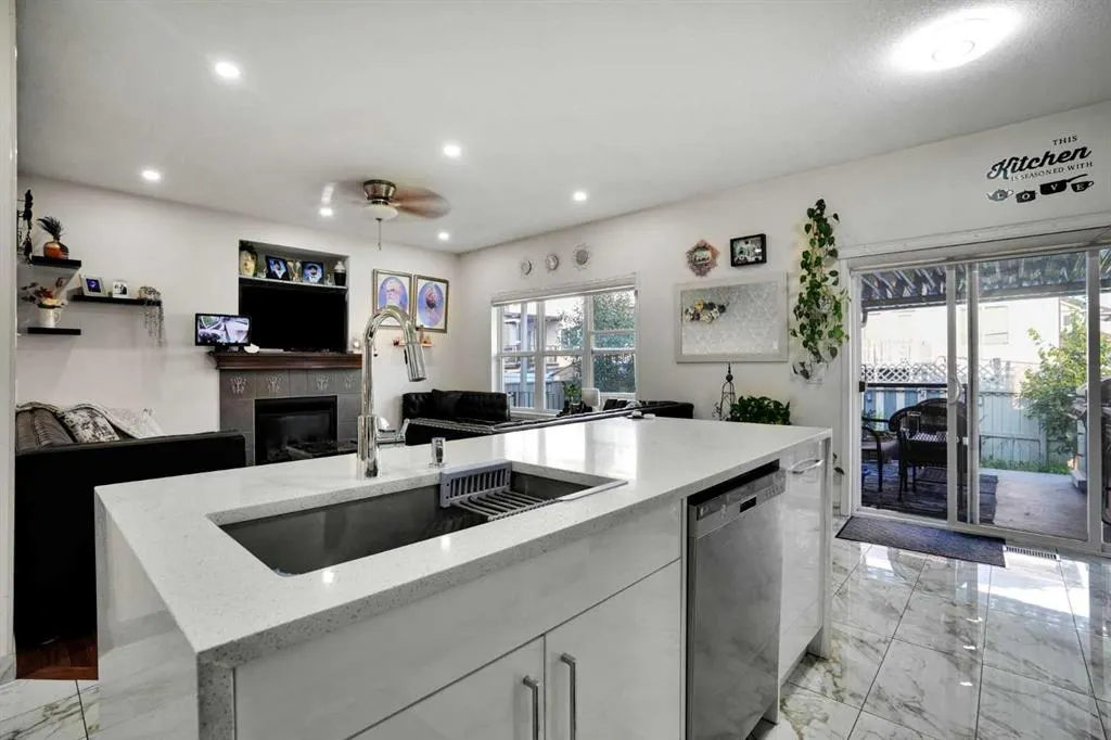 161 Saddleland Crescent NE