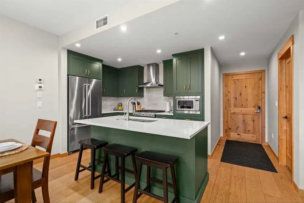 1408 Spring Creek Gate #210