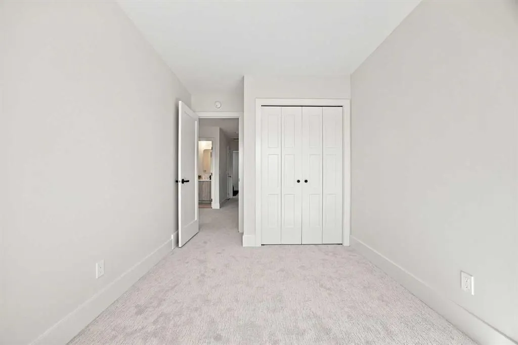 11 Tillotson Road