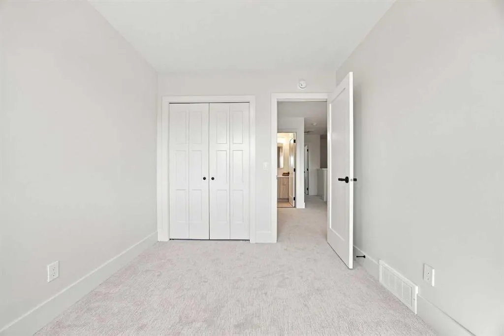 11 Tillotson Road