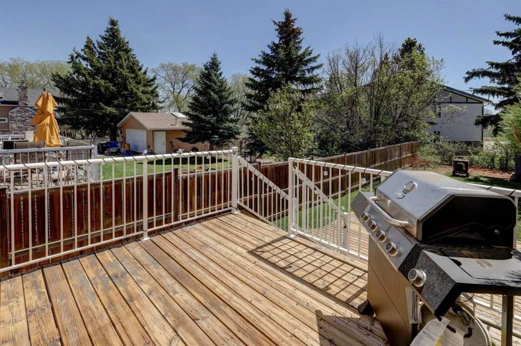 15 Parklane Drive