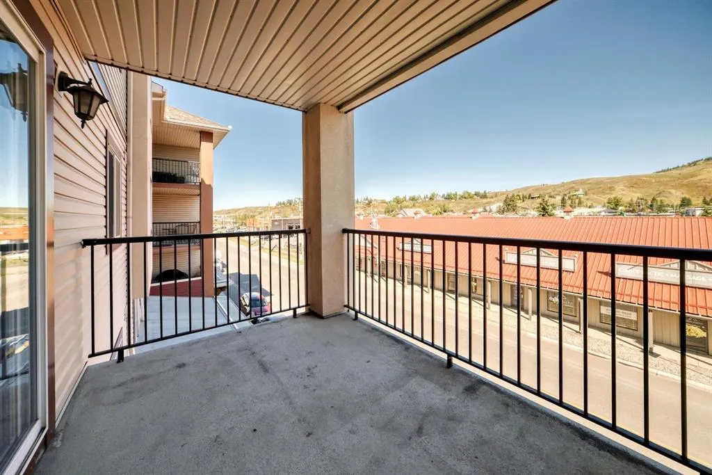 505 Railway Street W #1316