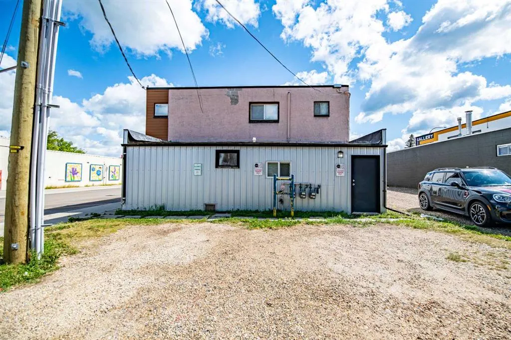 5016 50 Street #1