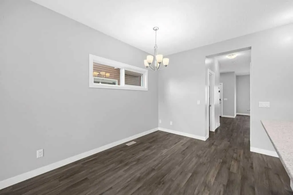 338 Fireside Boulevard