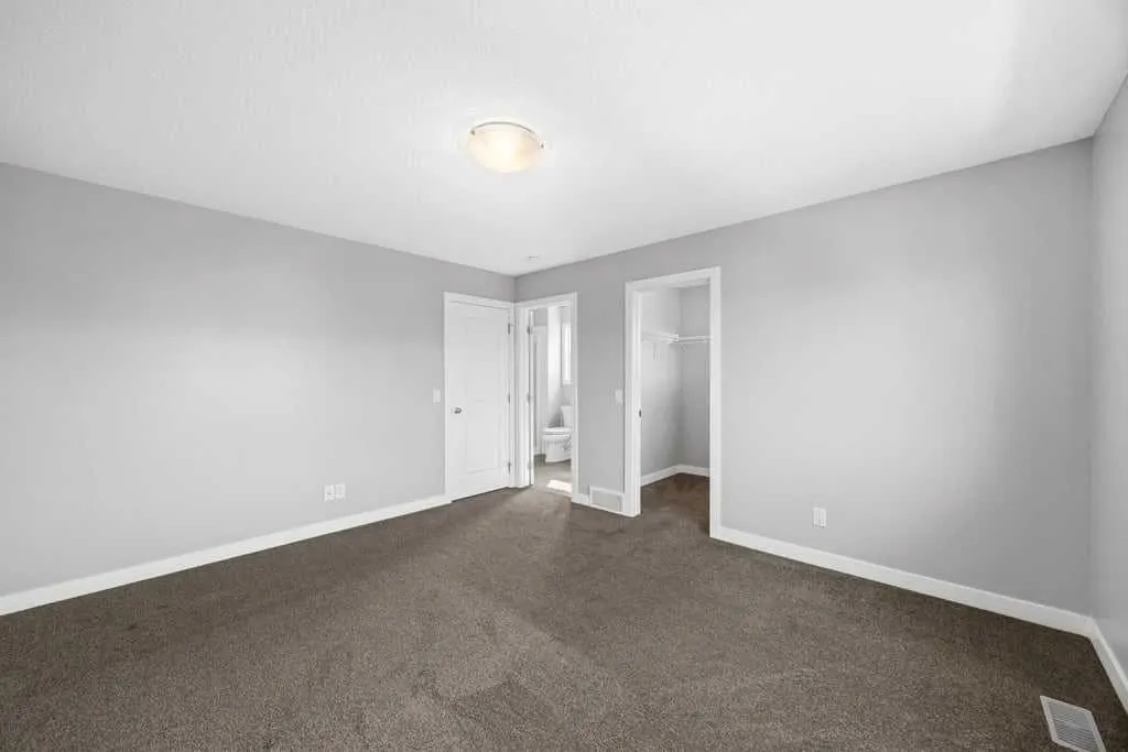 338 Fireside Boulevard