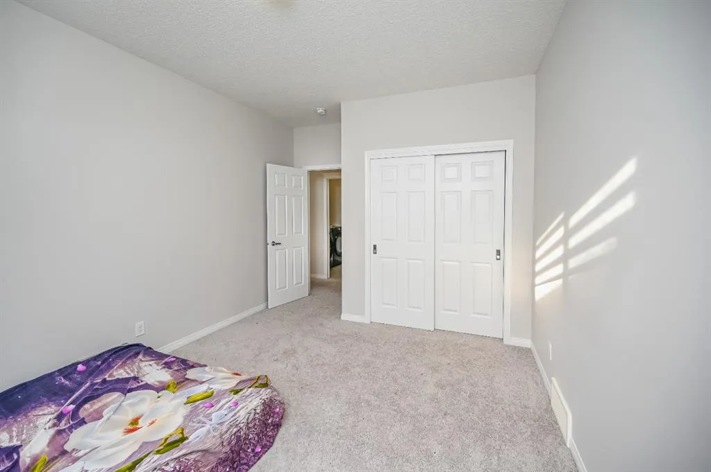 64 Cityside Common NE