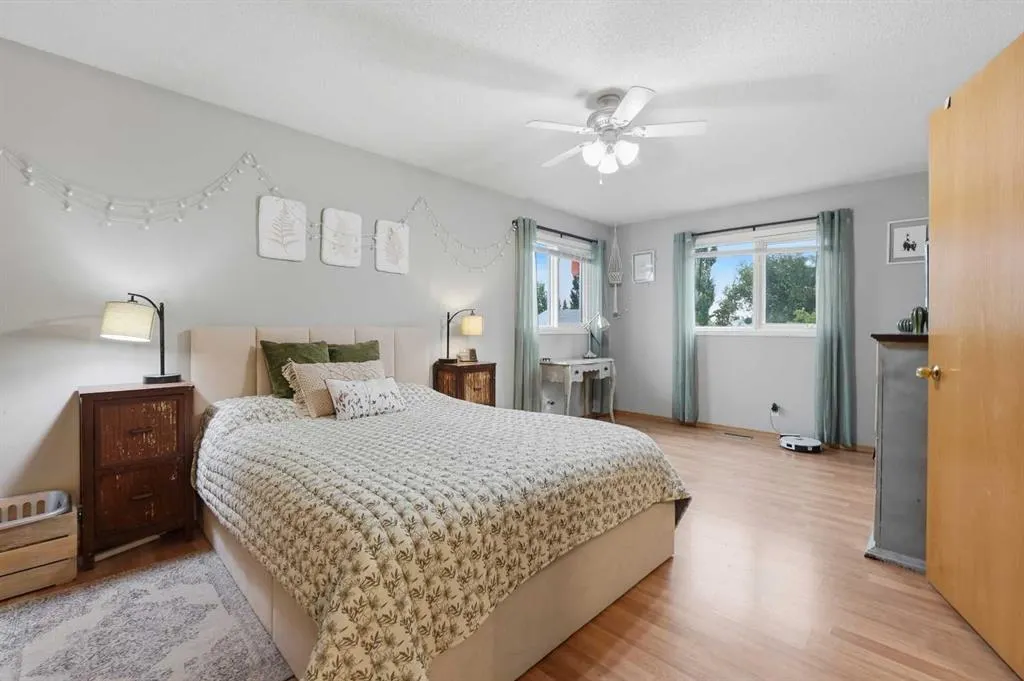 37 Sunrise Crescent