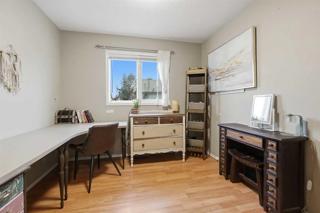 37 Sunrise Crescent