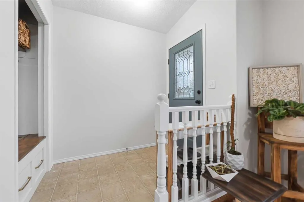 37 Sunrise Crescent