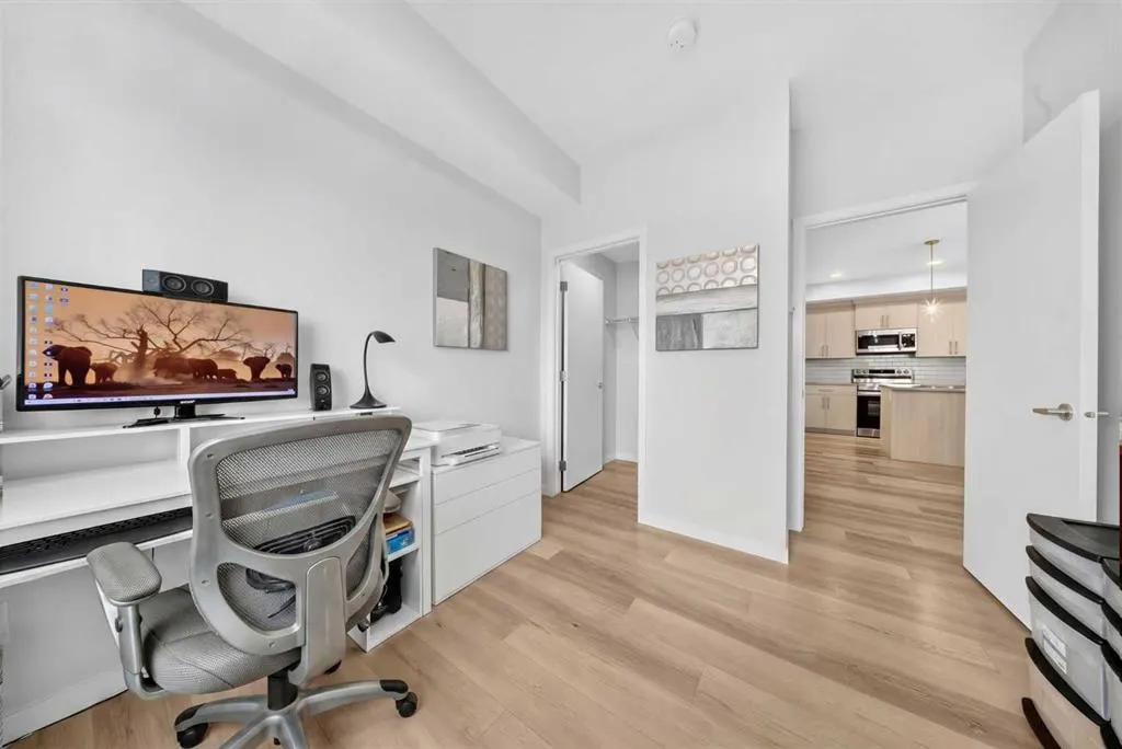 220 Seton Grove SE #1211