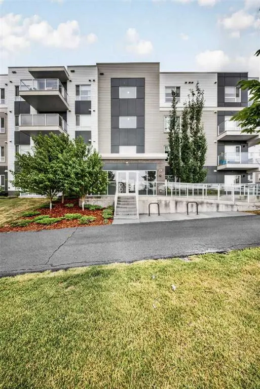 220 Seton Grove SE #1211