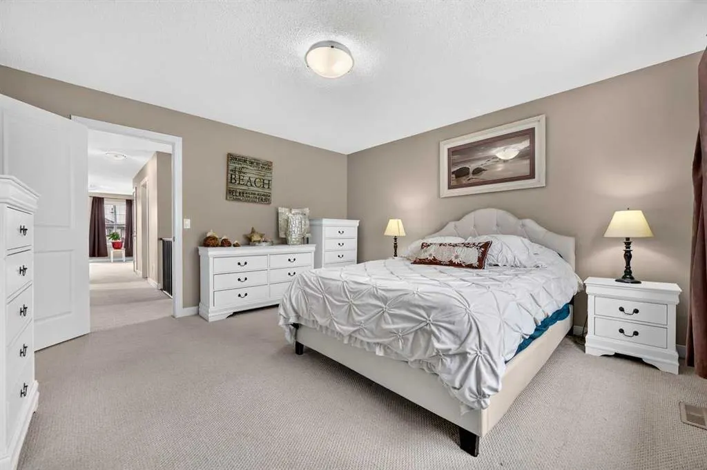74 Heritage Landing