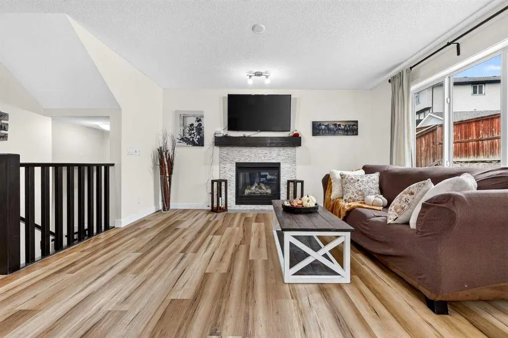 74 Heritage Landing