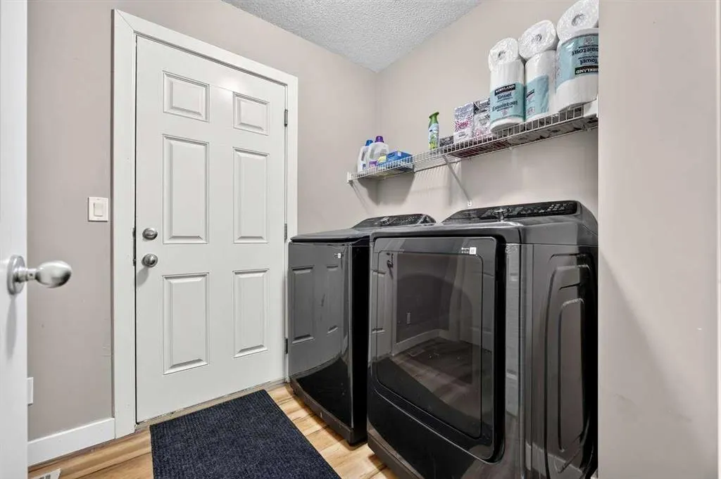74 Heritage Landing