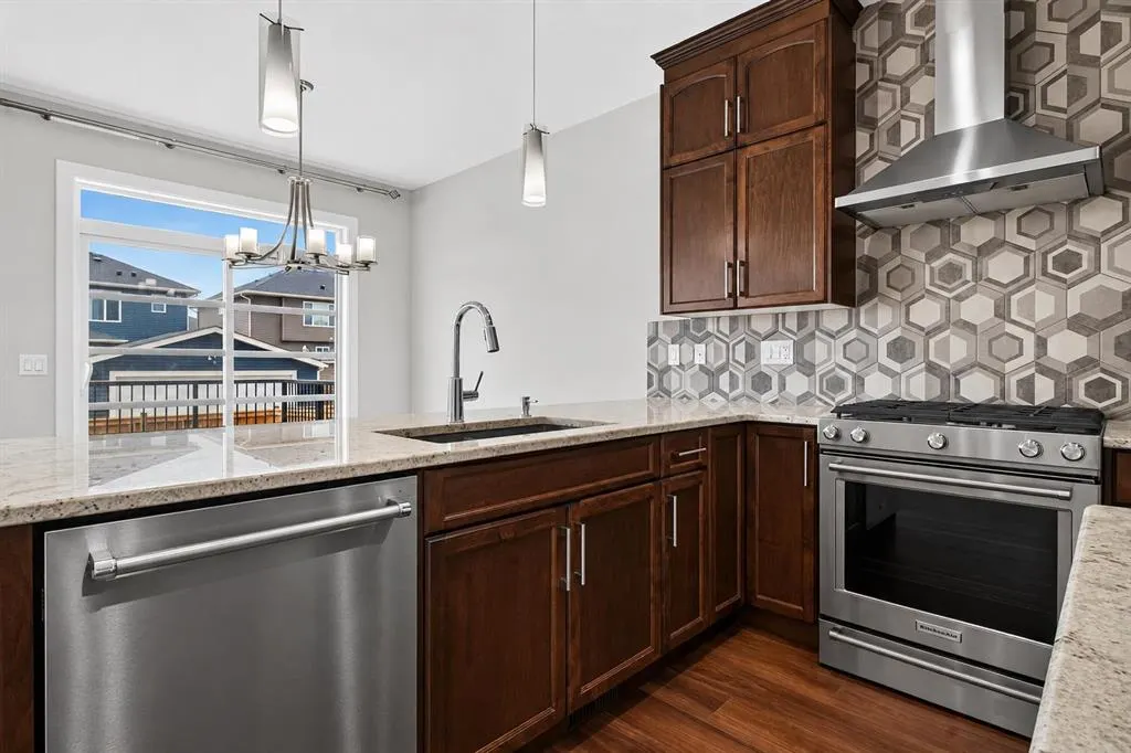 62 Evansfield Green NW