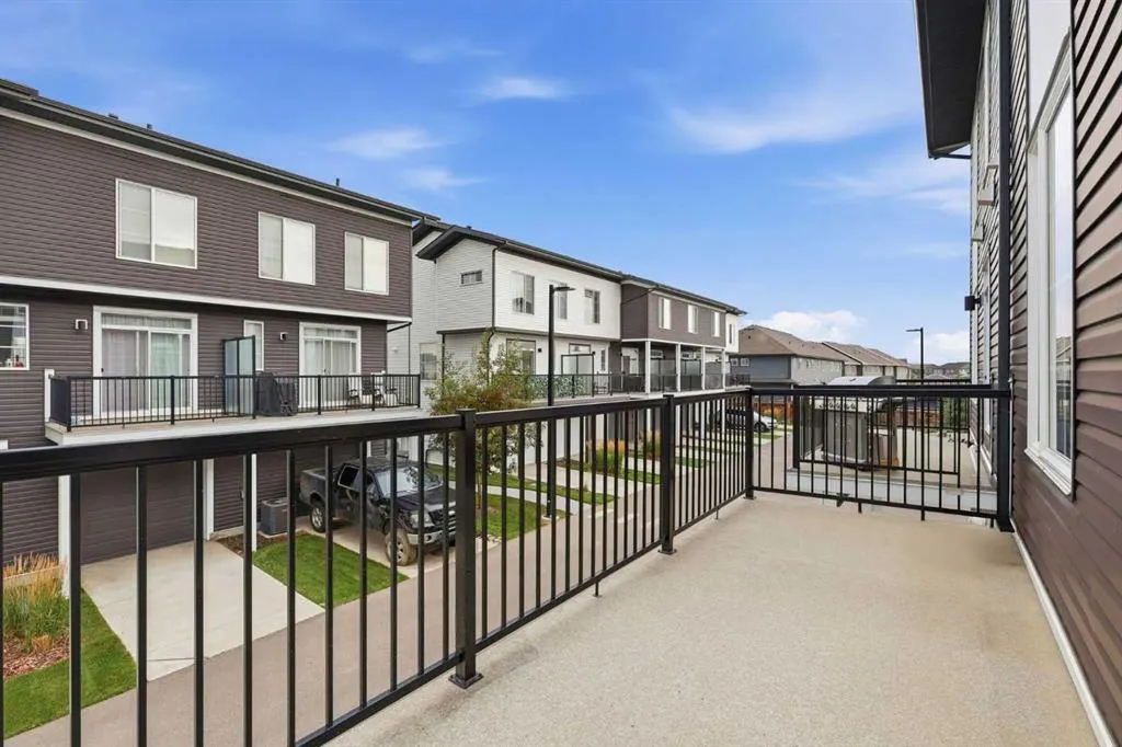 174 Walgrove Common SE