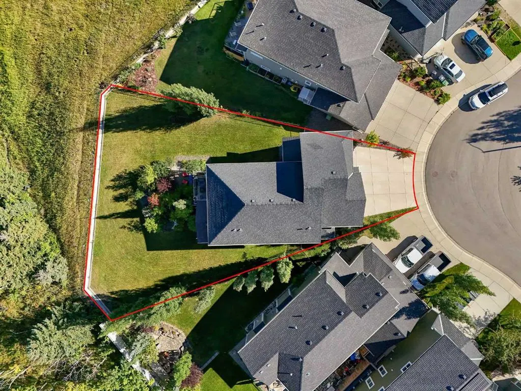 128 Ridge View Close