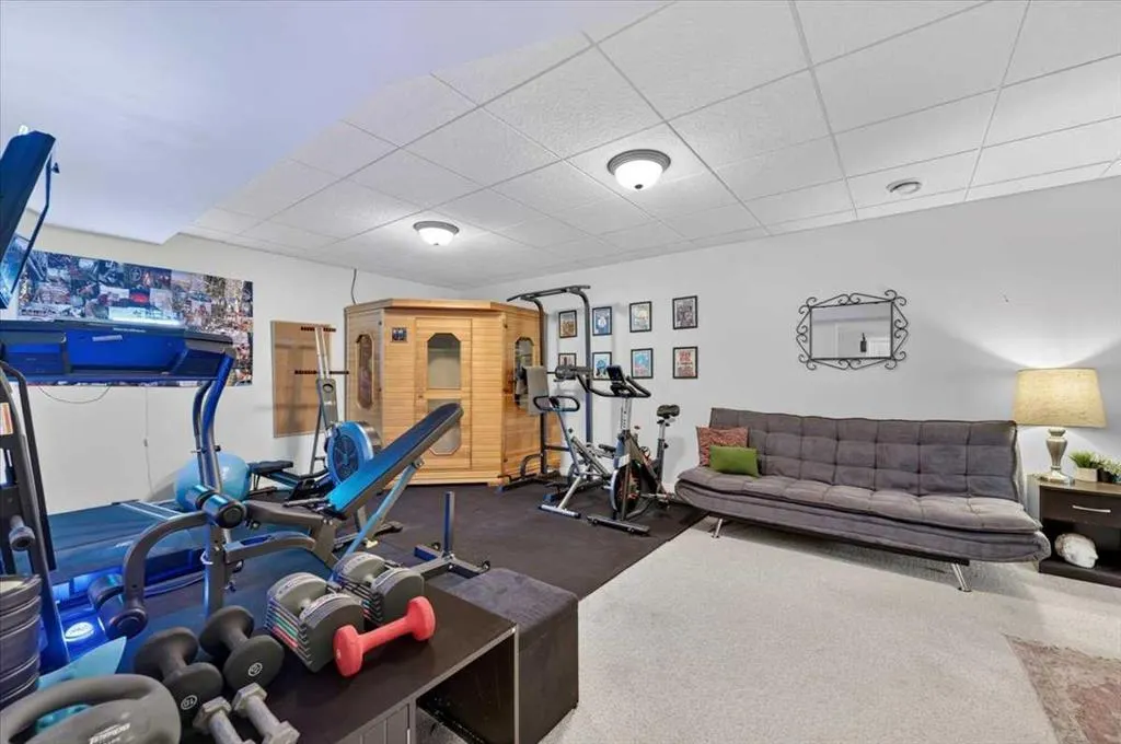 270055 Township Road 234A