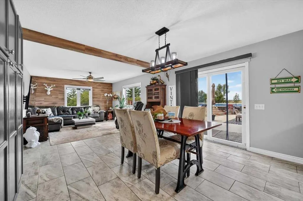 270055 Township Road 234A