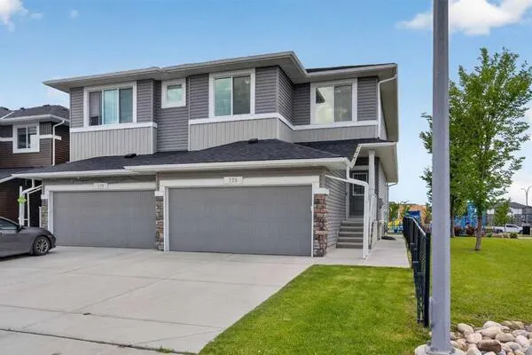 125 Redstone Common NE