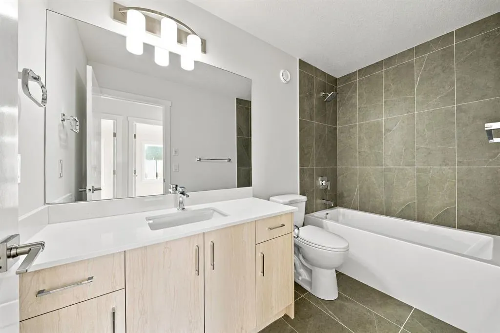 75 Cornerstone Row NE #225