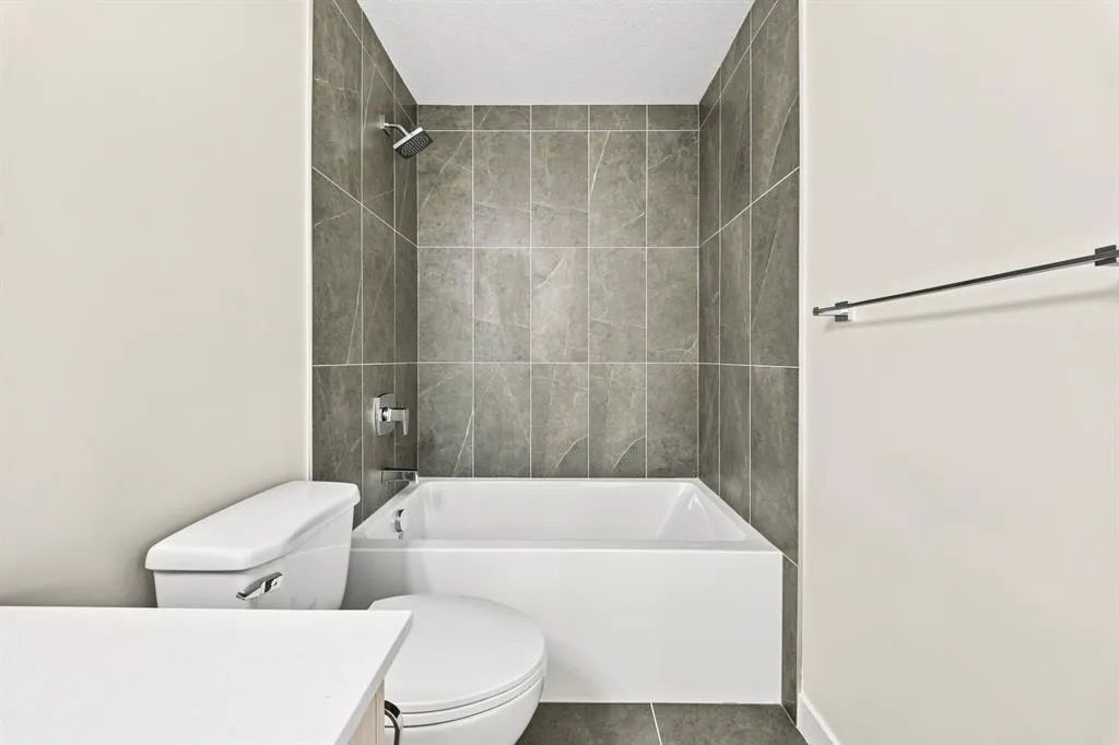 75 Cornerstone Row NE #225
