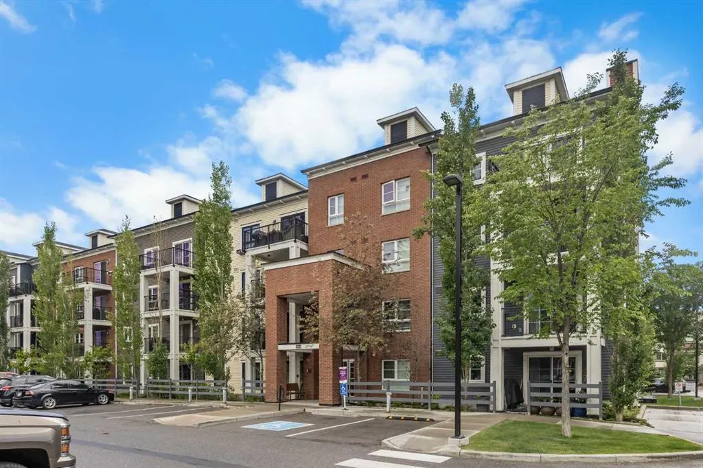 279 Copperpond Common SE #5209