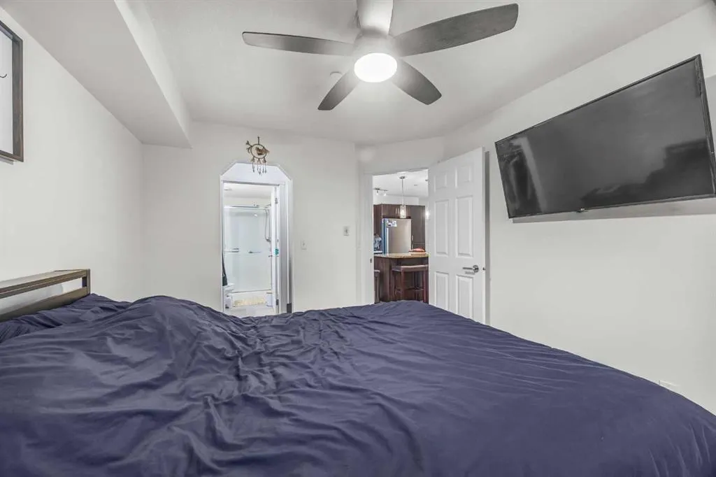 279 Copperpond Common SE #5209