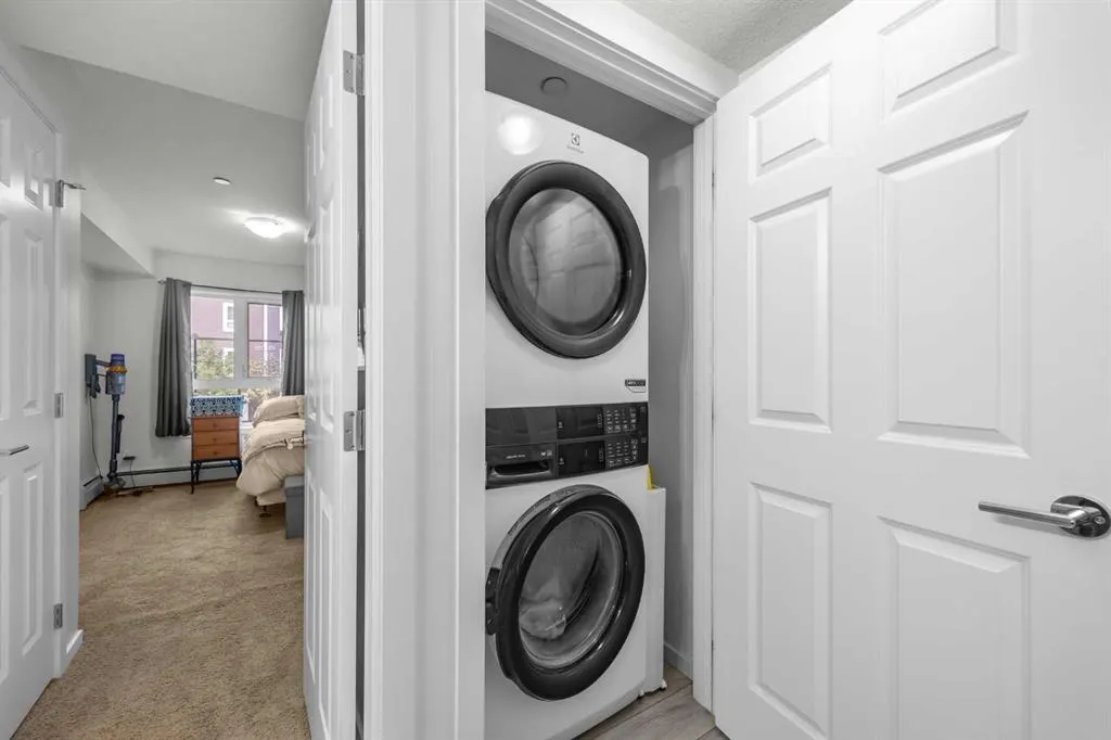 279 Copperpond Common SE #5209