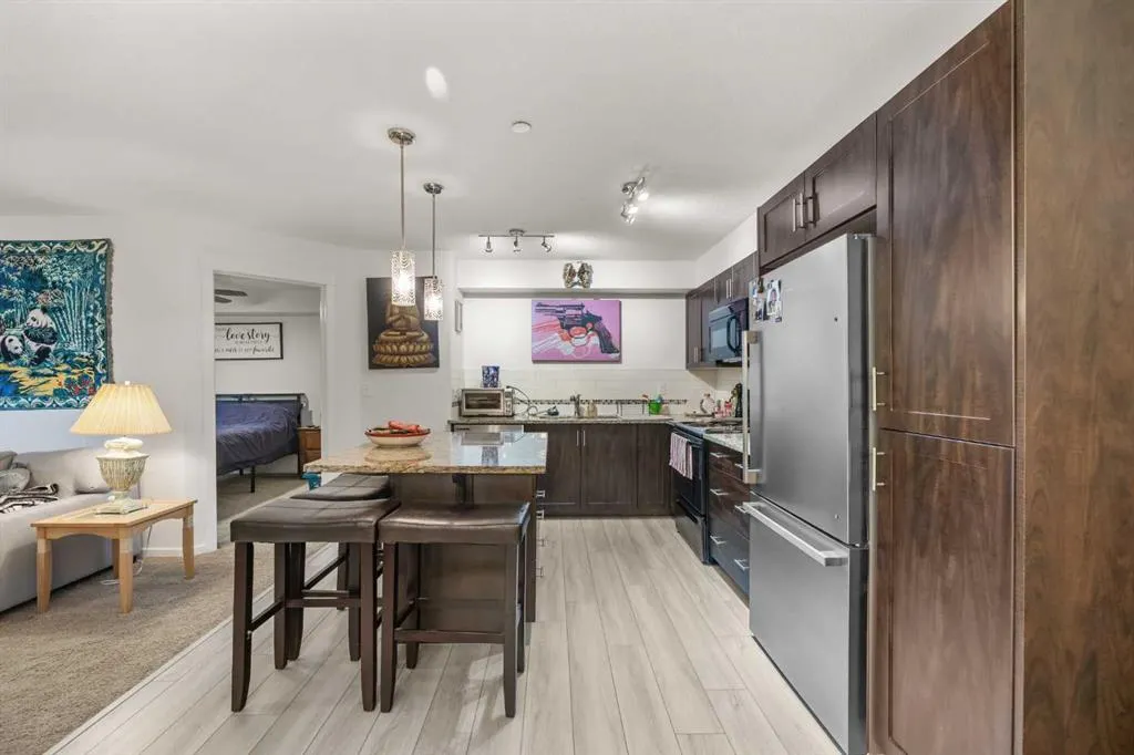 279 Copperpond Common SE #5209