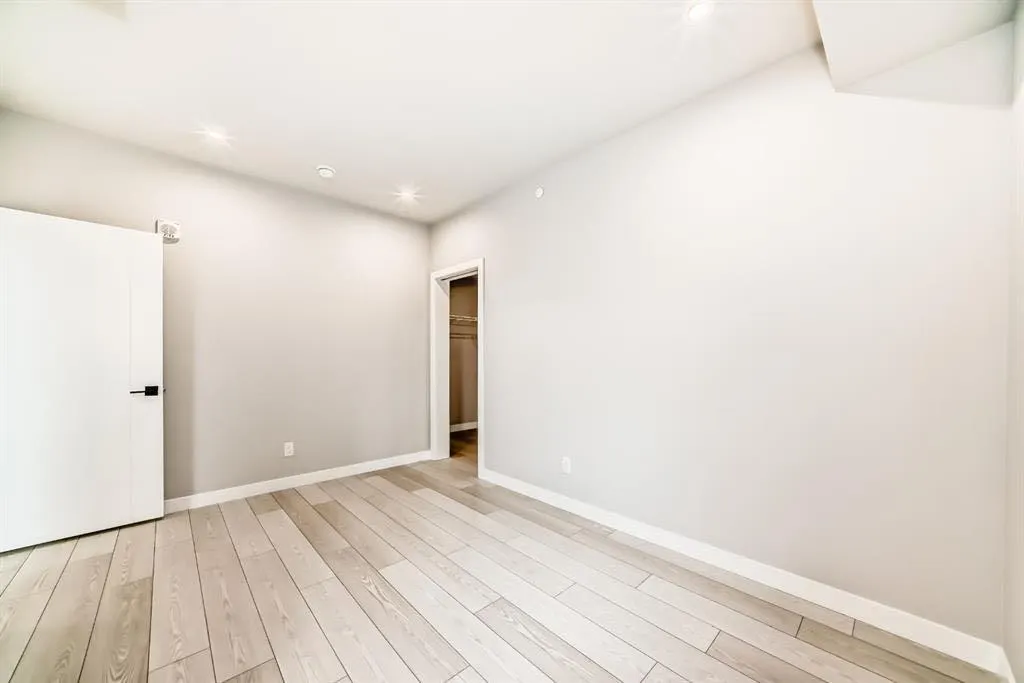 110 18A Street NW #325