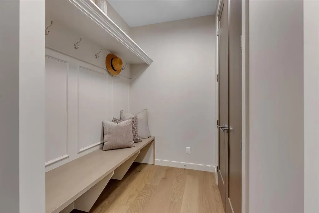 969 South Shore Terrace